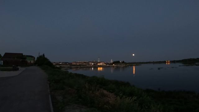 Семьей на Черное Море из Новосибирска на машине Часть 1 Дорога смотреть онлайн