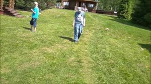 лесное озеро
