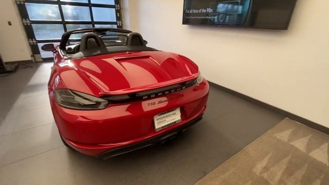 DETAILS of this CPO 2018 Carmine Red 718 Boxster GTS | Walk Around | MANUAL смотреть онлайн