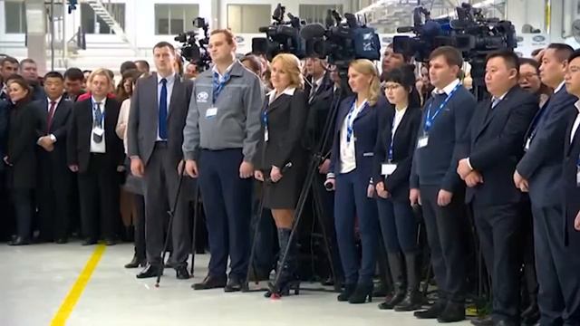 Лукашенко ПОЁТ- Моя мечта осуществилась-ДЖИЛИ ДЖИЛИ.... смотреть онлайн