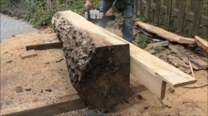 Распускаю бревно на доски бензопилой Stihl ms180