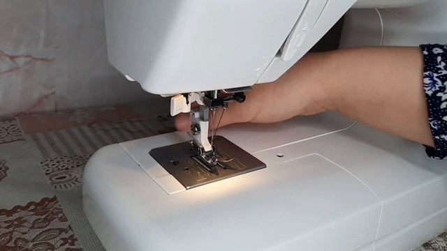 Тикув машинкамизга ипни тогри жойлаш смотреть онлайн