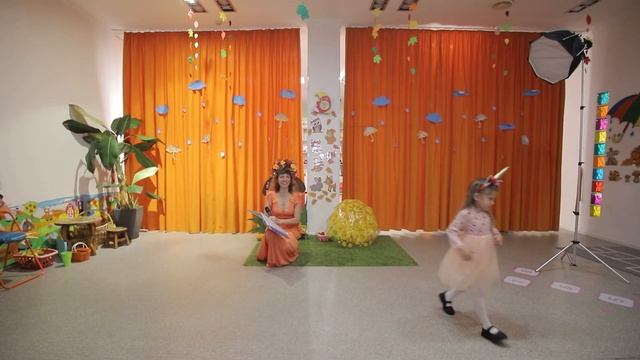 Садик Kids утренник Осень - Группа 2 смотреть онлайн