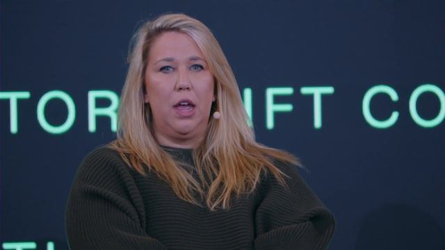 Breakpoint 2023: The Evolution of The Solana Community смотреть онлайн