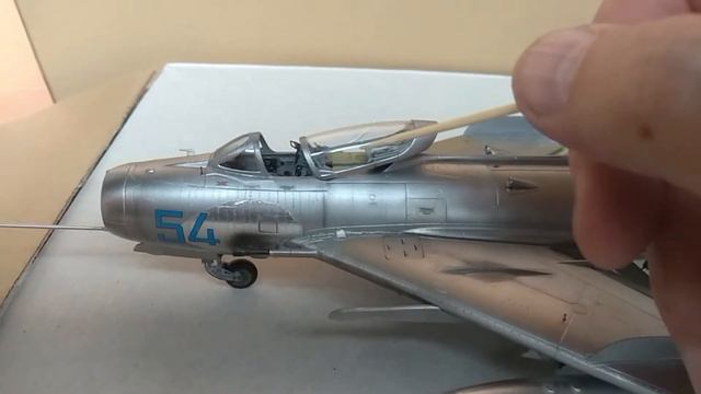 1/48 scale МиГ-19С Trumpeter обзор смотреть онлайн