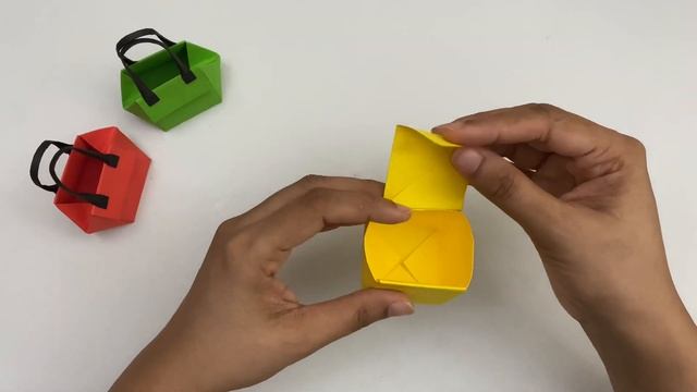 DIY MINI PAPER HANDBAG / Paper Craft / Easy Origami Handbag DIY / Paper Crafts Easy / Handbag DIY смотреть онлайн