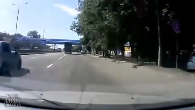 Truck Crashes NEW 2017 Accidents Extreme Driving Fails Dumb Idiot Truck Drivers смотреть онлайн