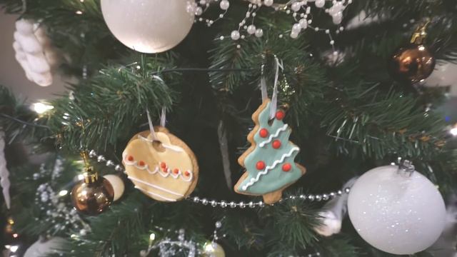 ДОРОГОЙ ДРУГ... Почему я люблю декабрь? || #ulieholidays | Улилай смотреть онлайн