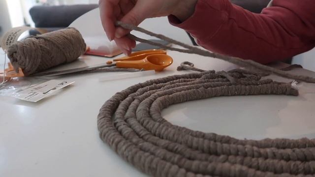 DIY Macrame Rudolph Christmas Wall Hanging | Christmas | Melanie Kate смотреть онлайн