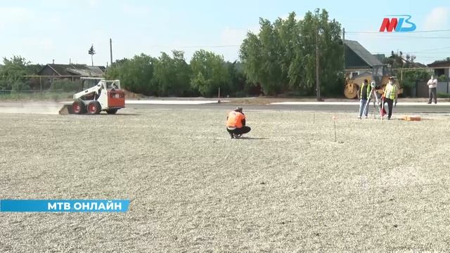 Андрей Бочаров совершил рабочую поездку в Среднеахтубинский район смотреть онлайн