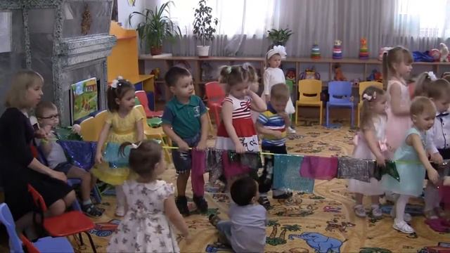 8 Марта в детском саду "Бережок" смотреть онлайн