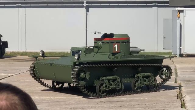 ИС-7 и Т-38А смотреть онлайн