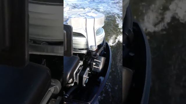 Тохатсу 9 8 шум мотора