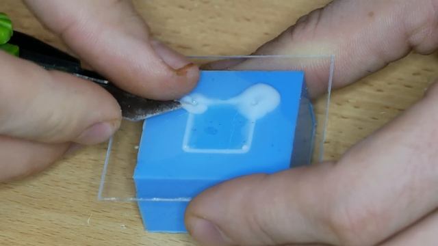 Making Custom Resin Keycaps / RESIN ART