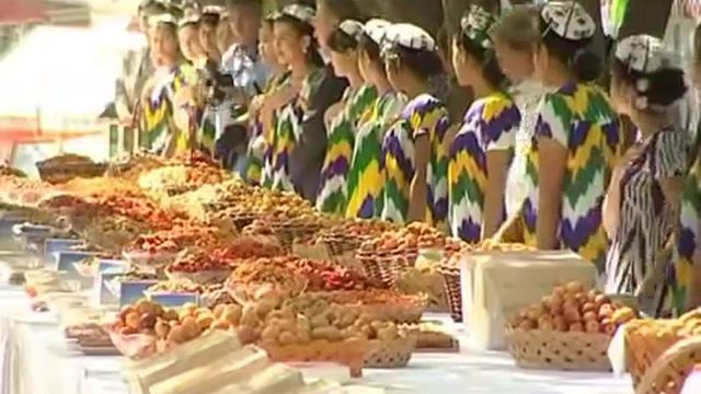 Абрикосы Таджикистан смотреть онлайн