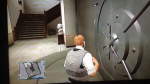 GameTutorial Gta 5 online как проникнуть в хранилище банка