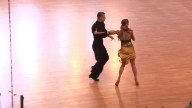 Eremin Andrey - Riger Aleksandra, 1.2 Samba смотреть онлайн