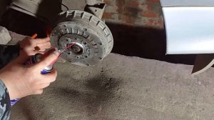 Как снять задний тормозной барабан ваз 2114 #RAZNOBOY #ВАЗ2114 #какснять