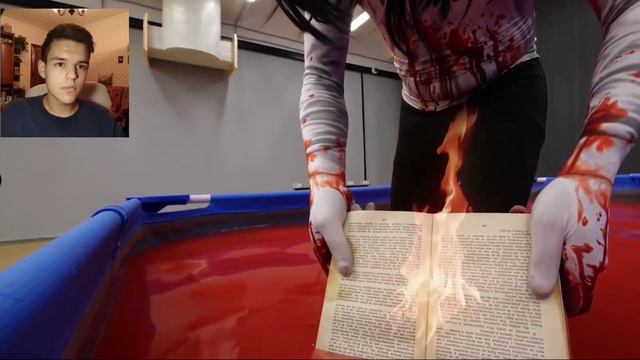 ГОРЯЧИЙ Джефф vs ХОЛОДНЫЙ Счастливый День Смерти БАССЕЙН ЧЕЛЛЕНДЖ! #3 АРИШНЕВ - РЕАКЦИЯ смотреть онлайн