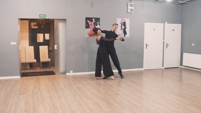 Slow Foxtrot Basic | 3 Variations | Figure names and Timing смотреть онлайн