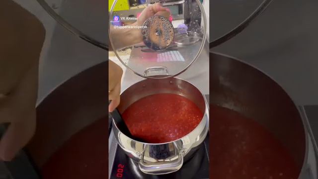 Папа с Tupperware может всё что угодно и даже приготовить лечо) смотреть онлайн