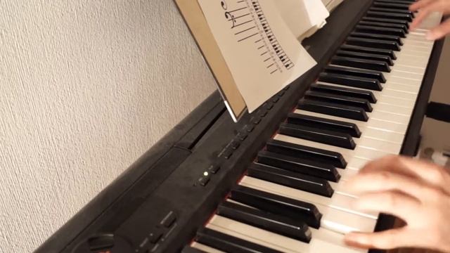 "К чему нам быть на ты" на пианино смотреть онлайн