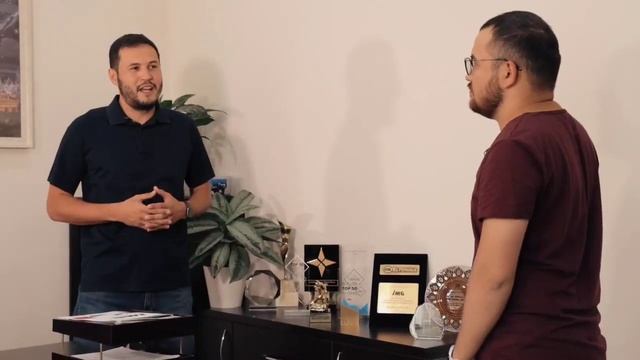 Умид Гафуров @troll.uz о Tesla 3 Performance и открытии быстрой зарядки TOK BOR в Самарканде. смотреть онлайн