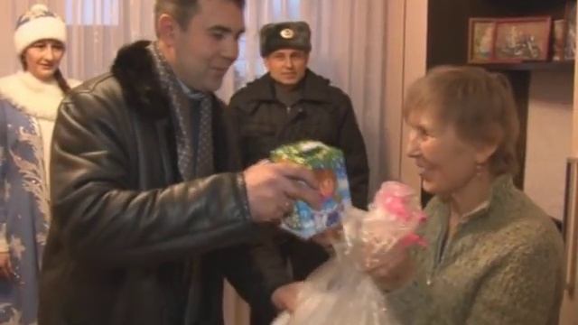 В Новый год каждый ждет волшебства смотреть онлайн