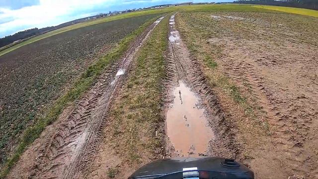 Saisonstart mit Honda Transalp 600 PD06: Endurostrecken | Rund um Nürnberg #1 смотреть онлайн