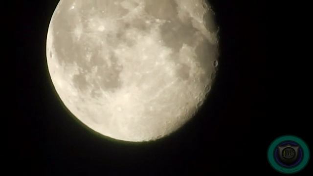 Луна, приближение в 70 раз смотреть онлайн