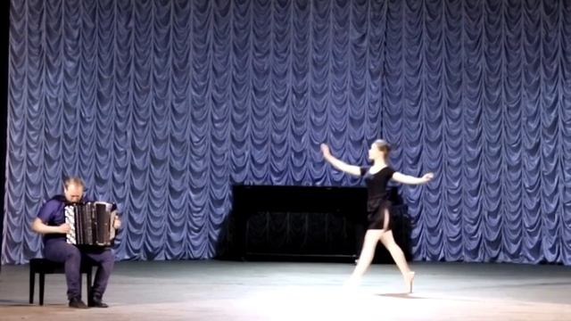 Архиповский Золушка на Баяне / Arkhipovsky Cinderella on the Accordion смотреть онлайн