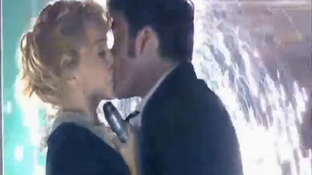 Doctor Who - I need a hero смотреть онлайн