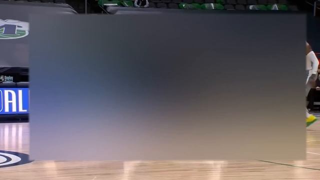 Luka Doncic Tries to Charm Referee While Arguing Foul Call during game!! смотреть онлайн