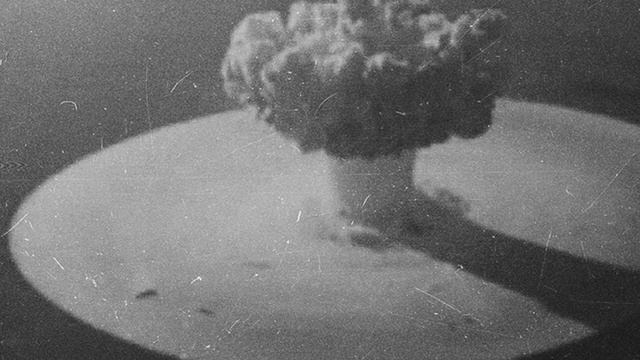 Ядерный удар. Кто первый? смотреть онлайн