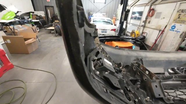 Большой ремонт на 11.500$. DODGE RAM 3500. Ремонт по страховке. смотреть онлайн