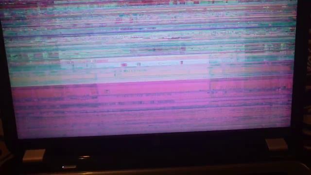 Мерцает экран ноута смотреть онлайн