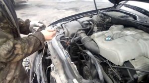 Как открыть багажник БМВ 7 без ключа и АКБ