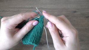 Эластичное закрытие резинки 1х1 спицами