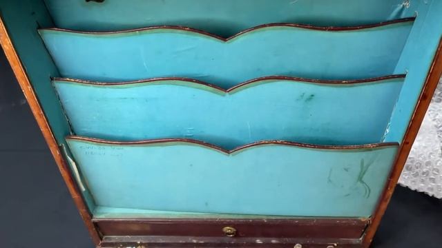 Где дамы 19 века хранили секретную переписку? Старинный секретер #антиквариат смотреть онлайн