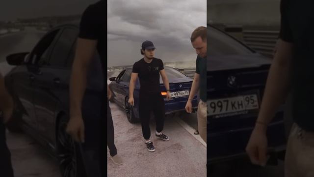 Скачать видео в тг. Ссылка в коммах📌 #wengallbi #1000hp #mercedes #cls #mercedescls #венгалби #amg смотреть онлайн