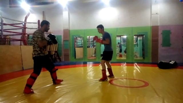 Диядия 50 Лет Против 24 Года Спаринг смотреть онлайн