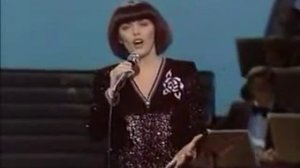 Mireille Mathieu - Une Femme amoureuse