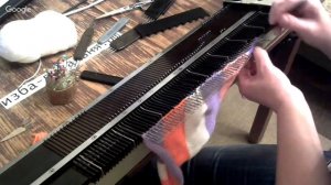 Двойной капор с манишкой для ребенка, часть 1. Машинное вязание для детей