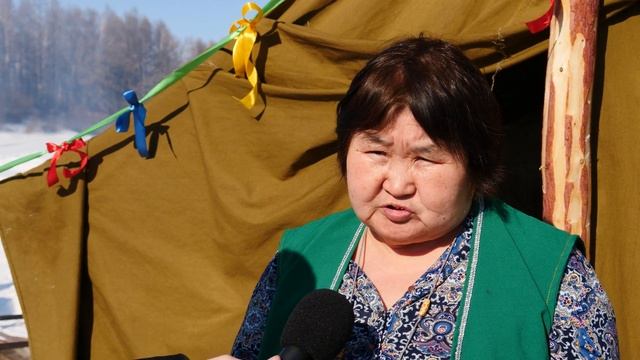 В селе Усть-Уркима Тындинского района провели традиционный праздник - День оленевода и охотника. смотреть онлайн