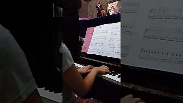 Teaching Grace Dita Widjaja - Allegro Moderato - Trinity College London Piano Examination Grade 4 смотреть онлайн