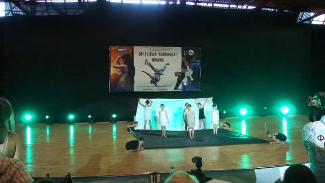 Чемпионат Крыма по танцам. Контемп. 12.05.2012 смотреть онлайн