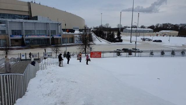 Прогулка по территории коломенского кремля | Коломна, пугаю птичек смотреть онлайн