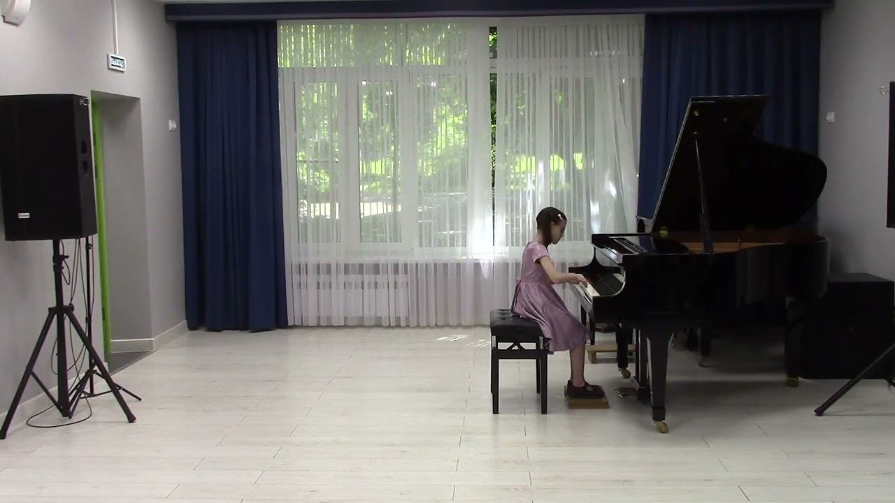Г. Галынин "Зайчик" смотреть онлайн