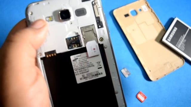 How to Insert Simcard and sd card in Samsung Galaxy J7 2015 смотреть онлайн