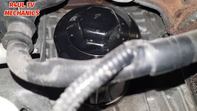 2014 VW POLO 1.4 ENGINE OIL & FILTER REPLACMENT смотреть онлайн